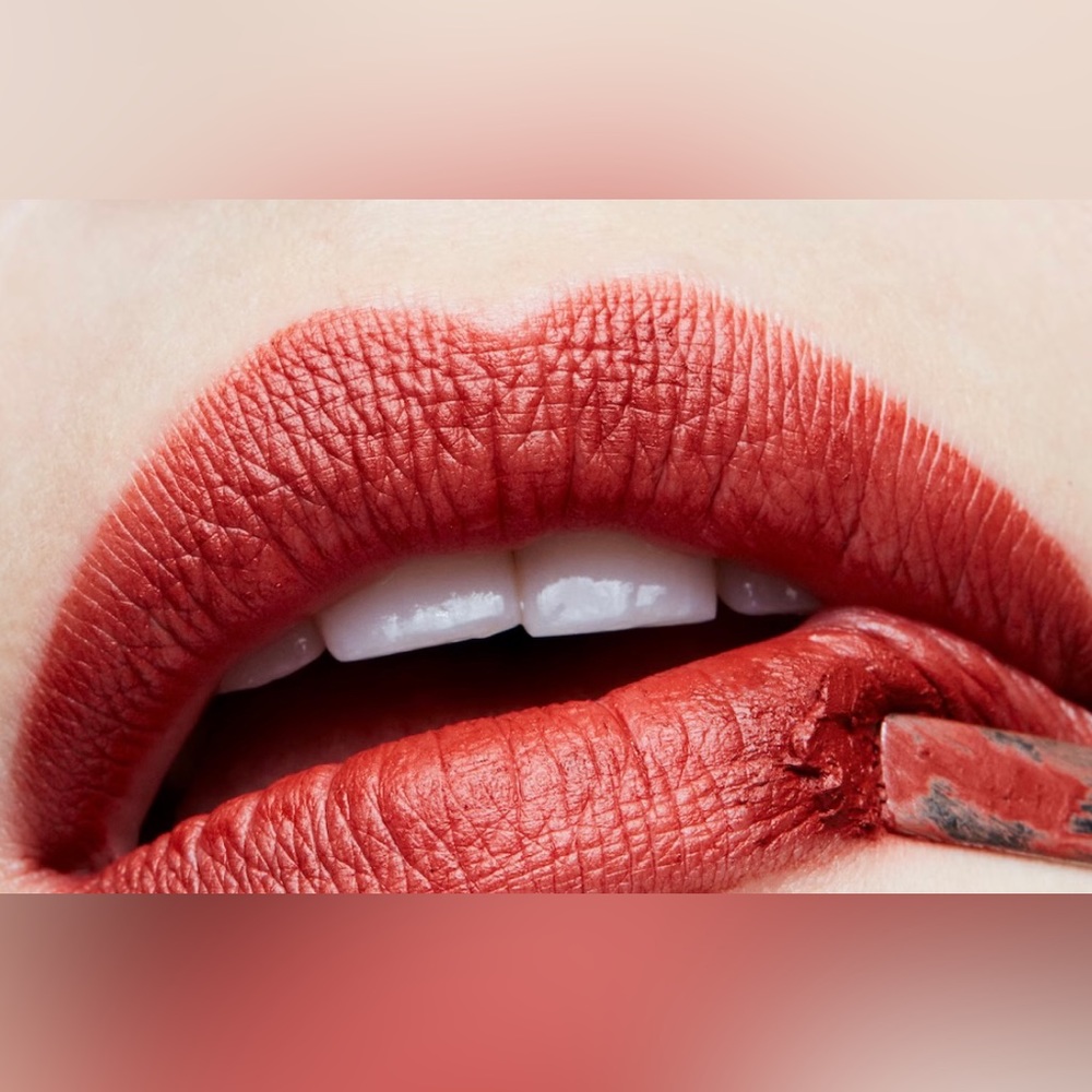MAC Cosmetics Matte Lipstick - Picture 3 of 7
